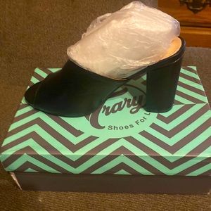 Black slide in shoes